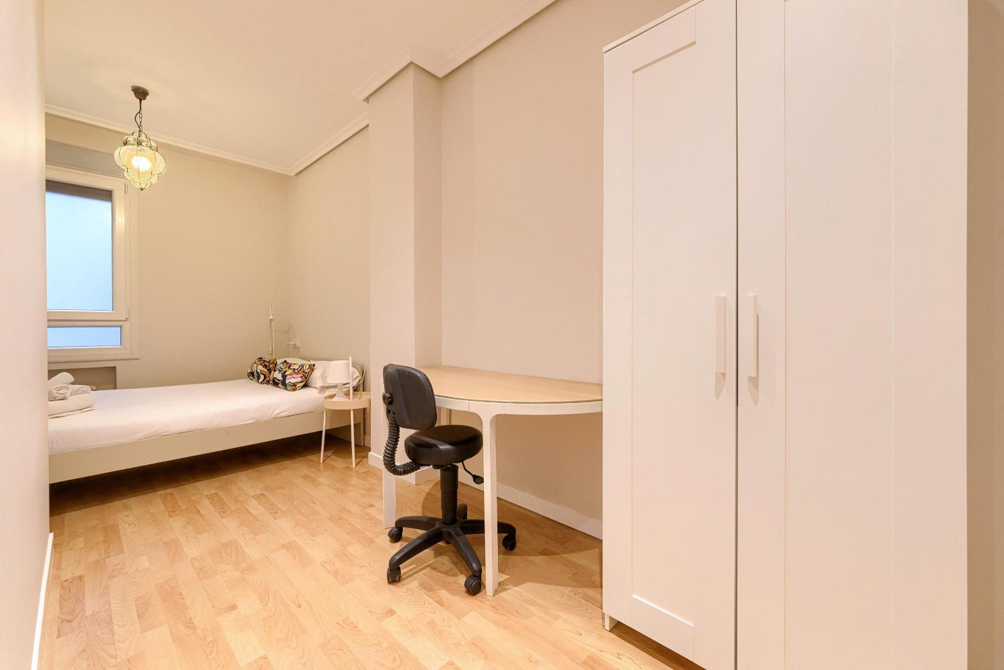 Apartament Euskalduna, Vivienda Turistica Moderna Y Renovado *